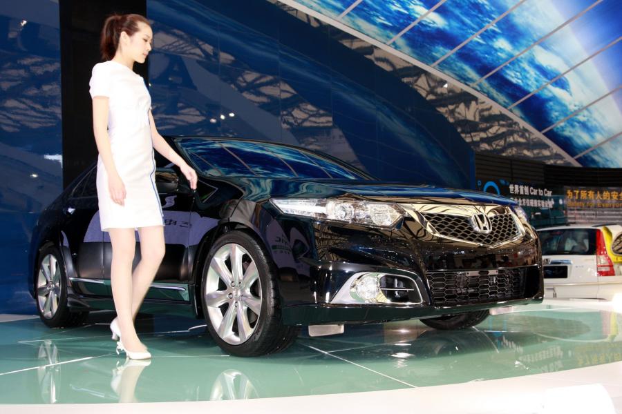  Honda Accord SR-9 2010 года  (фото 5 из 15)